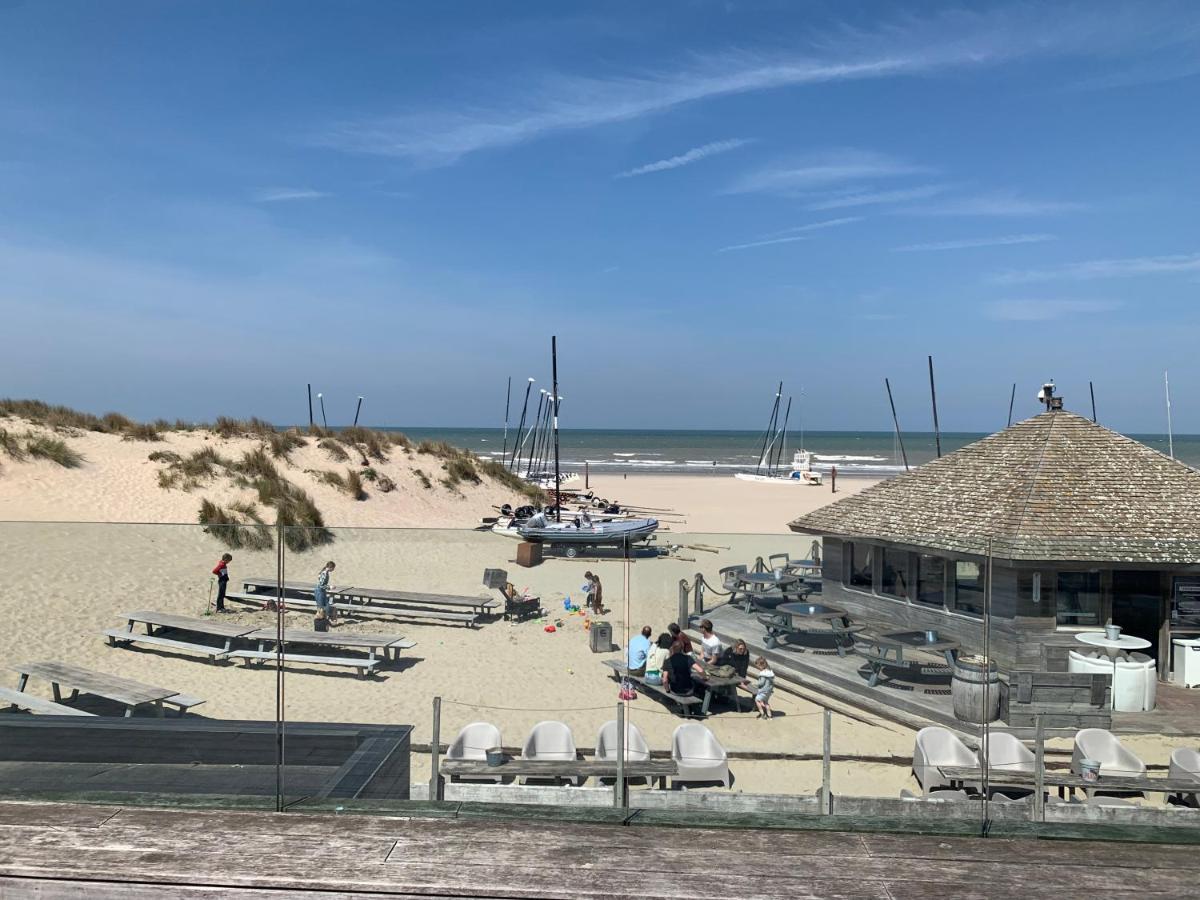 Appartement Op Het Strand, Enfin, Zo Goed Als... Koksijde Exterior photo